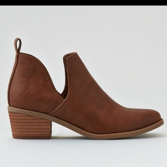 American Eagle Outfitters Shoes - American eagle boots